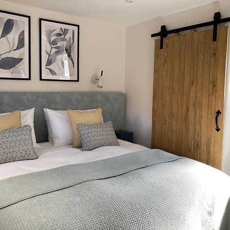 Henley-in-Arden Finwood Green Farm Holiday Cottages-The Calf Shed And The Milk Parlour מראה חיצוני תמונה