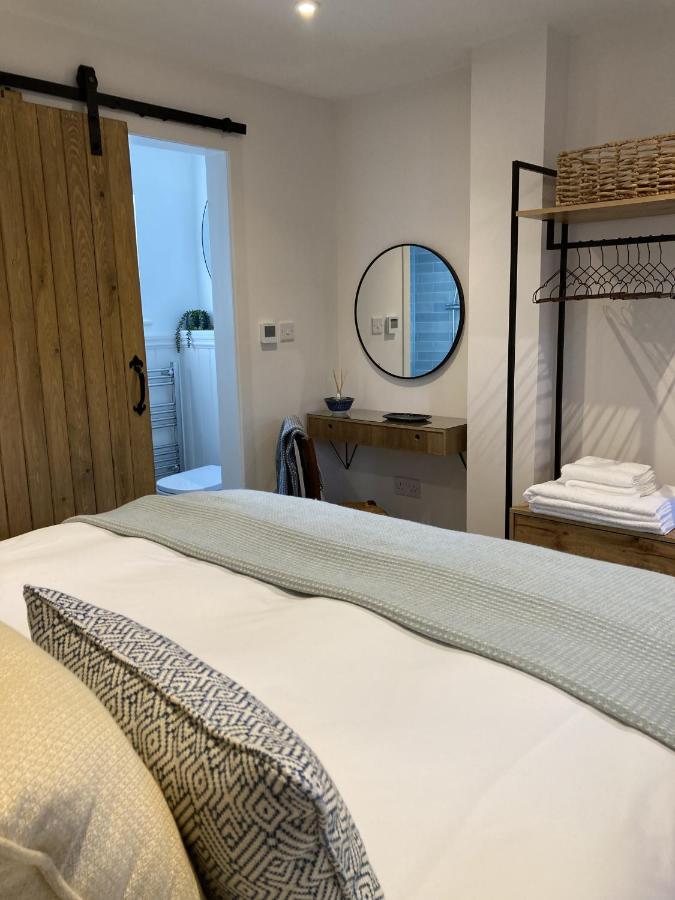 Henley-in-Arden Finwood Green Farm Holiday Cottages-The Calf Shed And The Milk Parlour מראה חיצוני תמונה